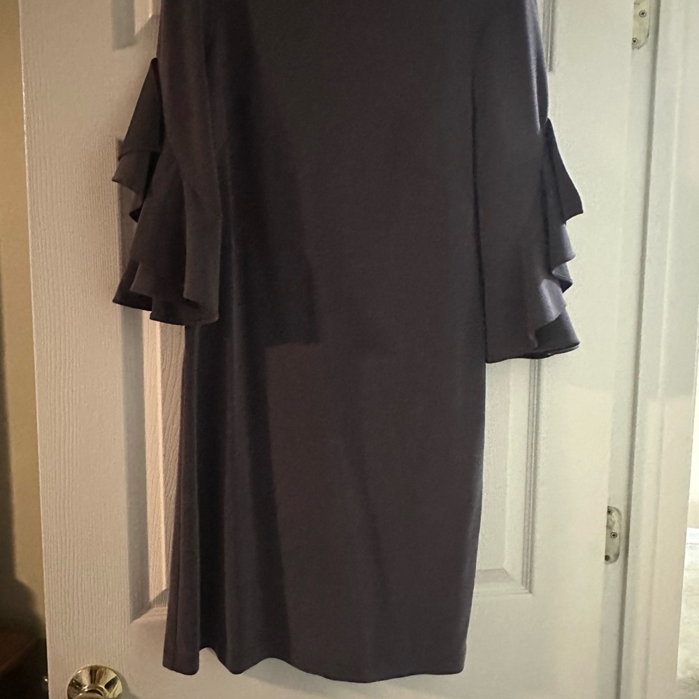 Elegant Ruffle Sleeve Dress - Gray